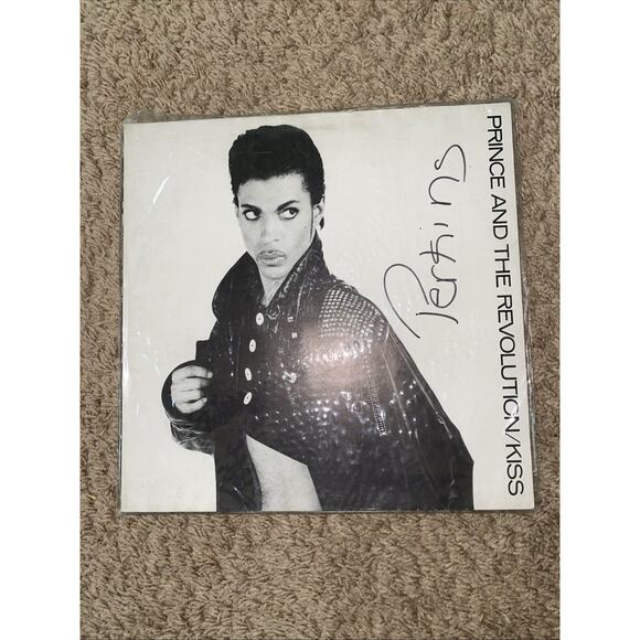 PRINCE - KISS - 1986 12” Record 45 RPM - PAISLEY PARK (Mint) - Picture 1 of 10